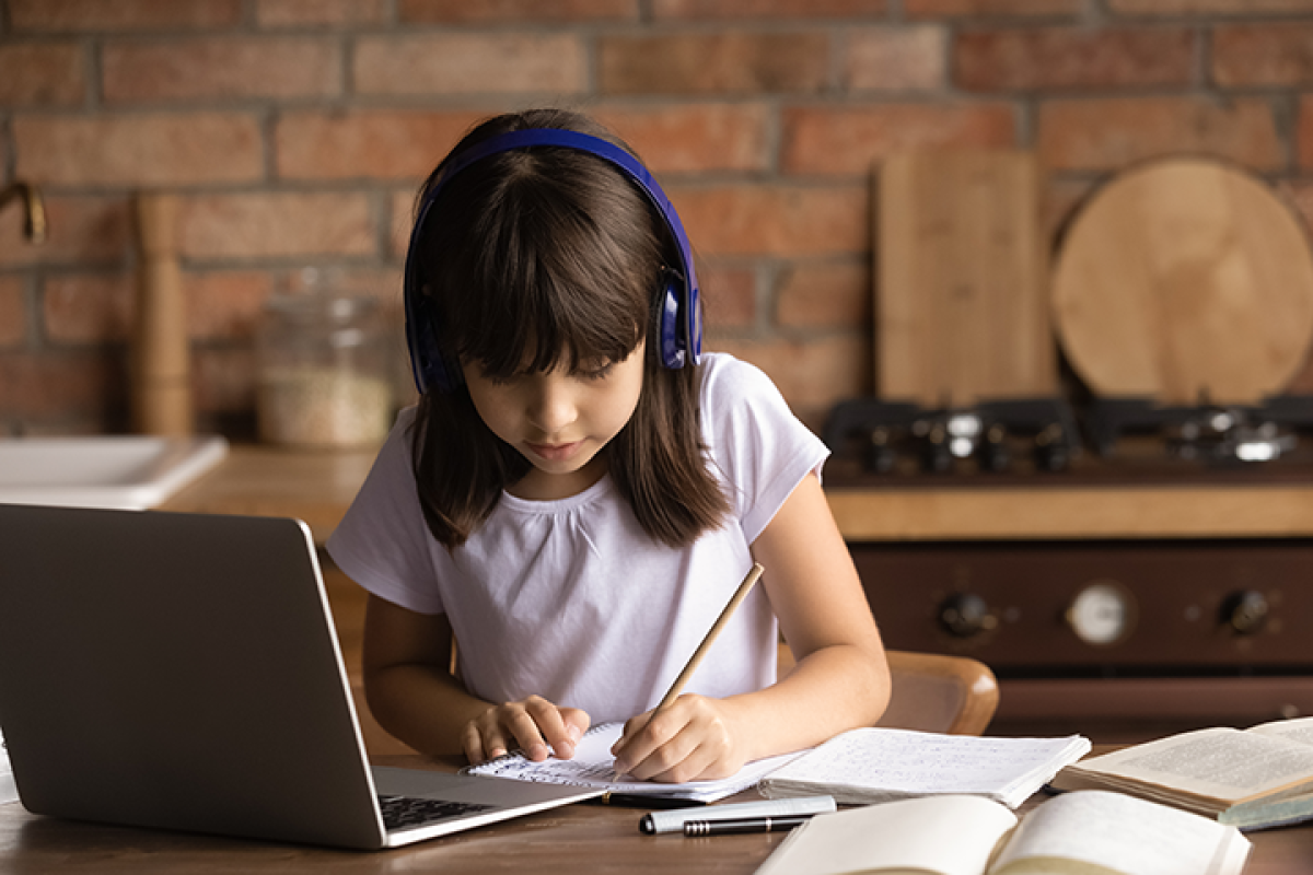 Kid Learning on Computer